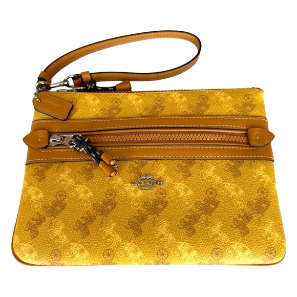 Coach Horse & Carriage Print Clutch Pouch